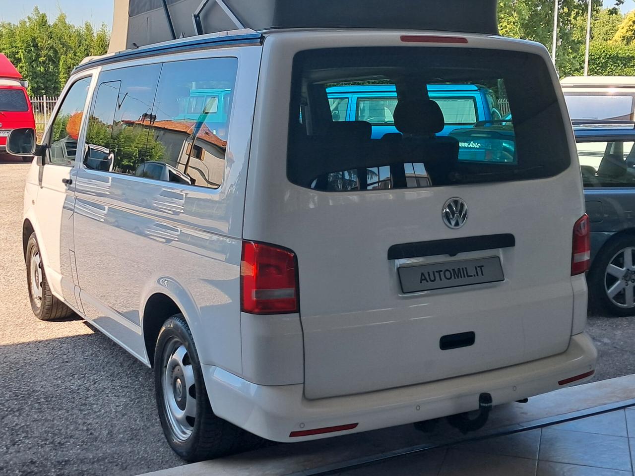 VOLKSWAGEN T5 CALIFORNIA BEACH 4MOTION 2.0 TDI 140 CV AUTOCARAVAN