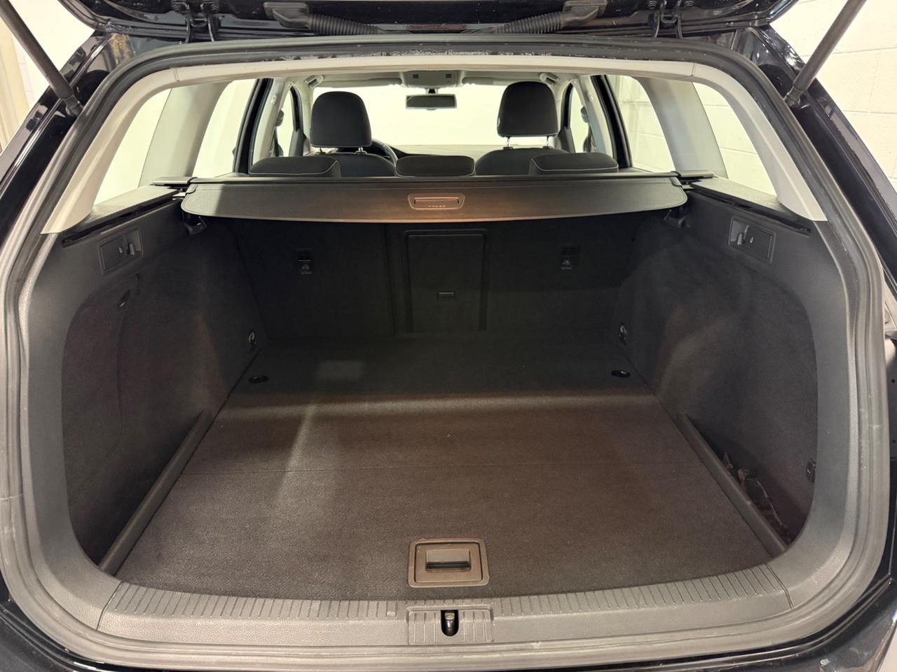Volkswagen Golf Variant 2.0 TDI Highline BlueMotion Technology