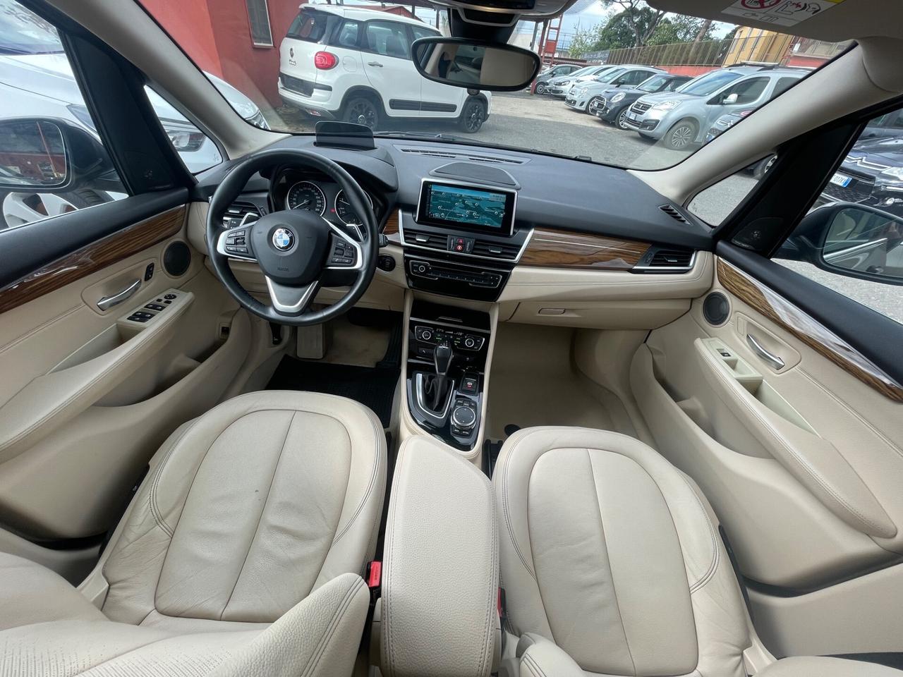 218d Active Tourer Luxury-STRAFULL -UNIPRO-RATE