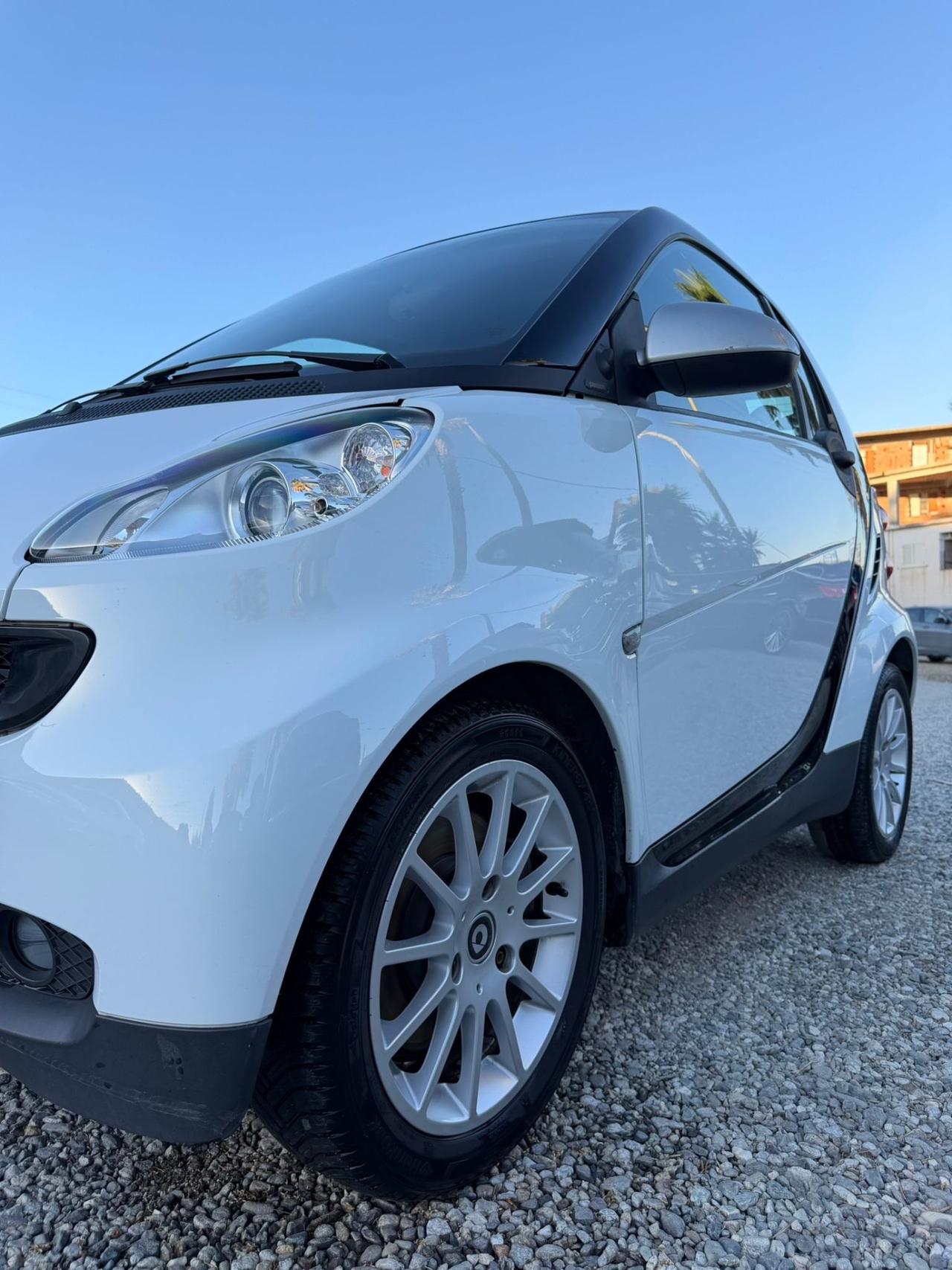 Smart ForTwo 800 40 kW coupé passion cdi