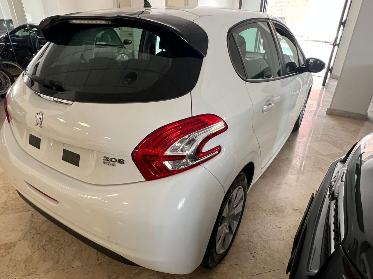 Peugeot 208 1.6 e-HDi 92 CV Stop&Start 5 porte Active