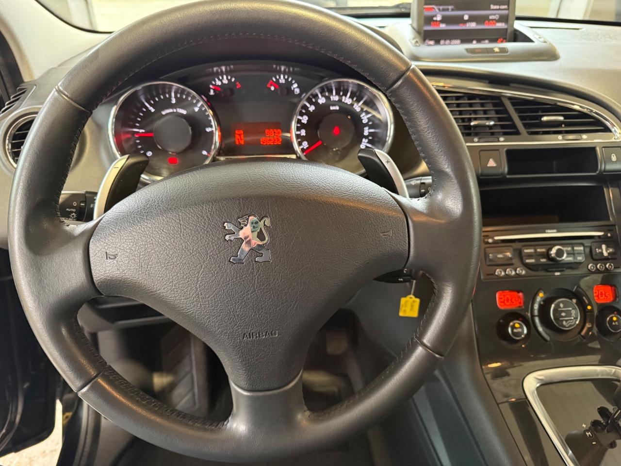 Peugeot 3008 1.6 e-HDi 112CV cambio robotizzato Stop&Start Allure