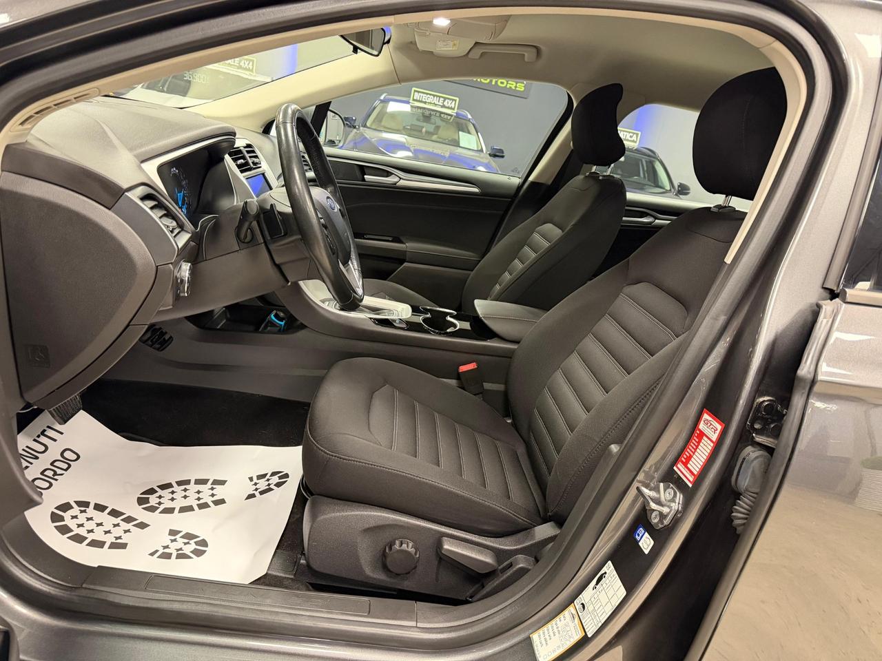 Ford Mondeo 2.0 TDCi 150 CV S&S Powershift SW Titanium Business