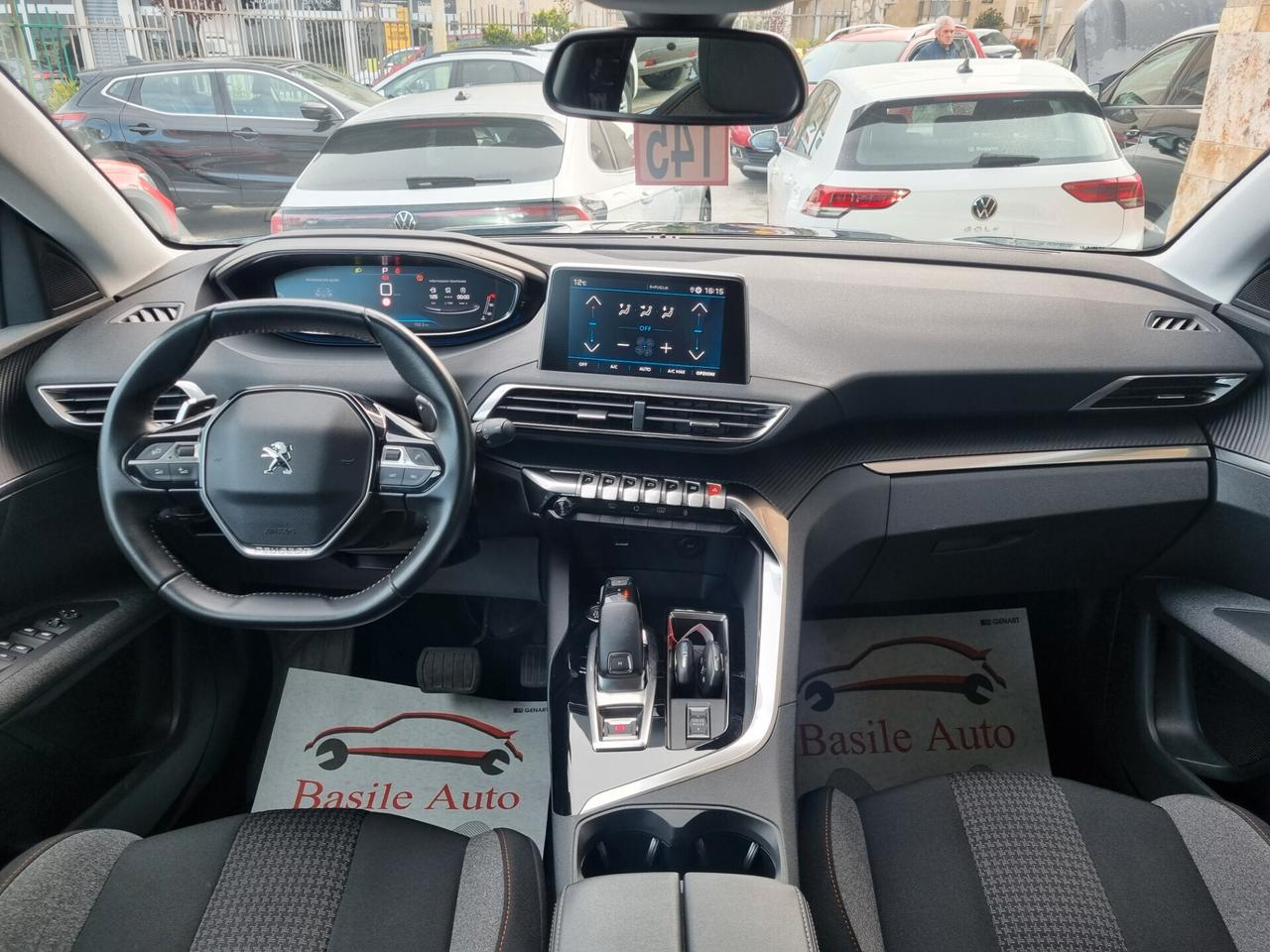 Peugeot 3008 BlueHDi 130 S&S EAT8 Active Pack