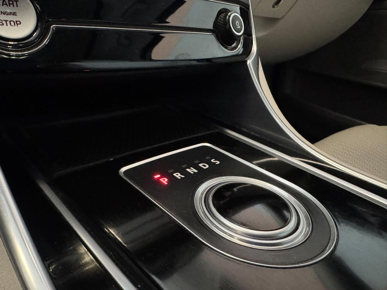Jaguar XE 2.0 D Turbo aut. Portfolio