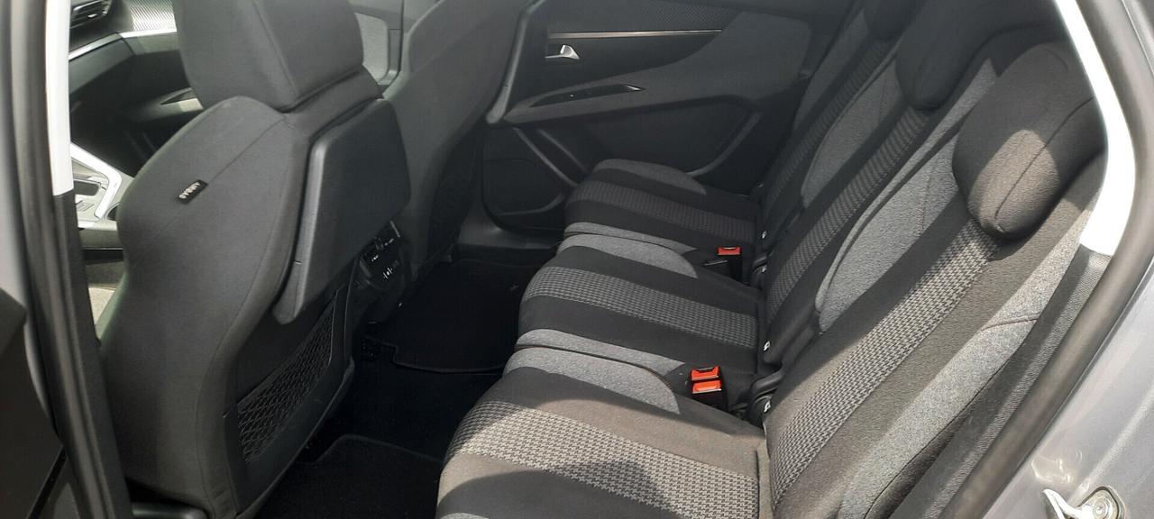 Peugeot 5008 BlueHDi 130 S&S Business