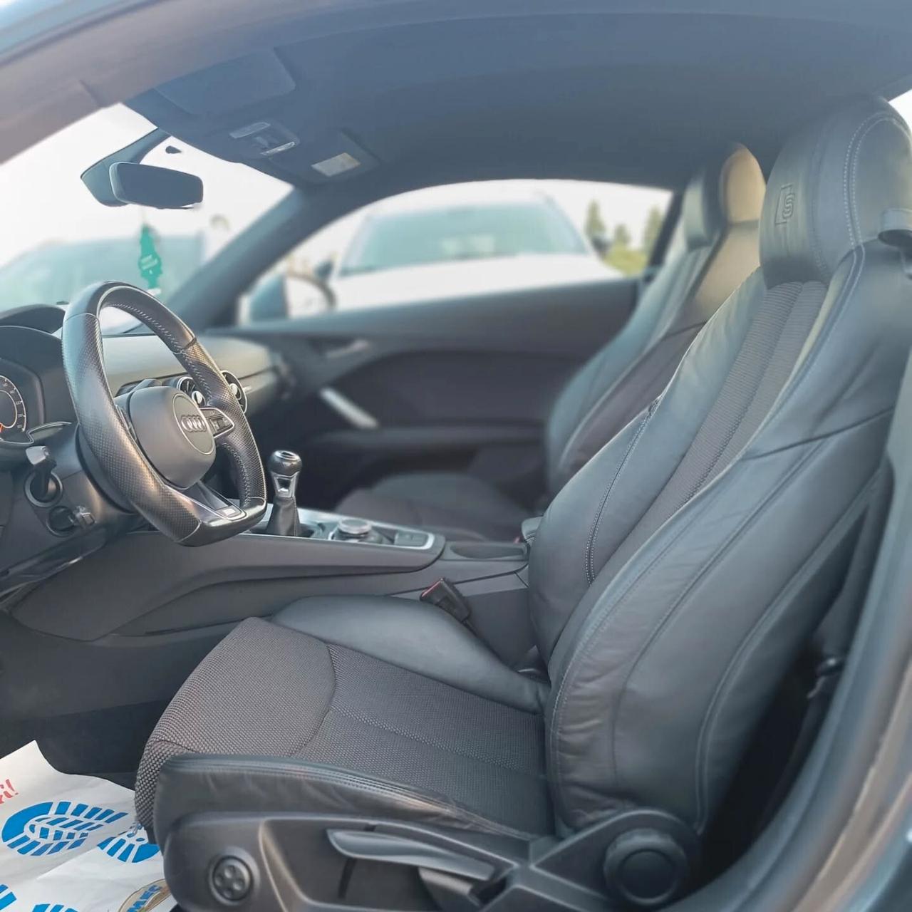 Audi TT SLINE MANUALE INTROVABILE
