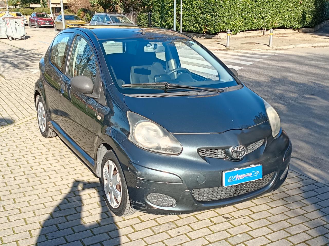 Toyota Aygo 1.0 12V VVT-i 5 porte Active