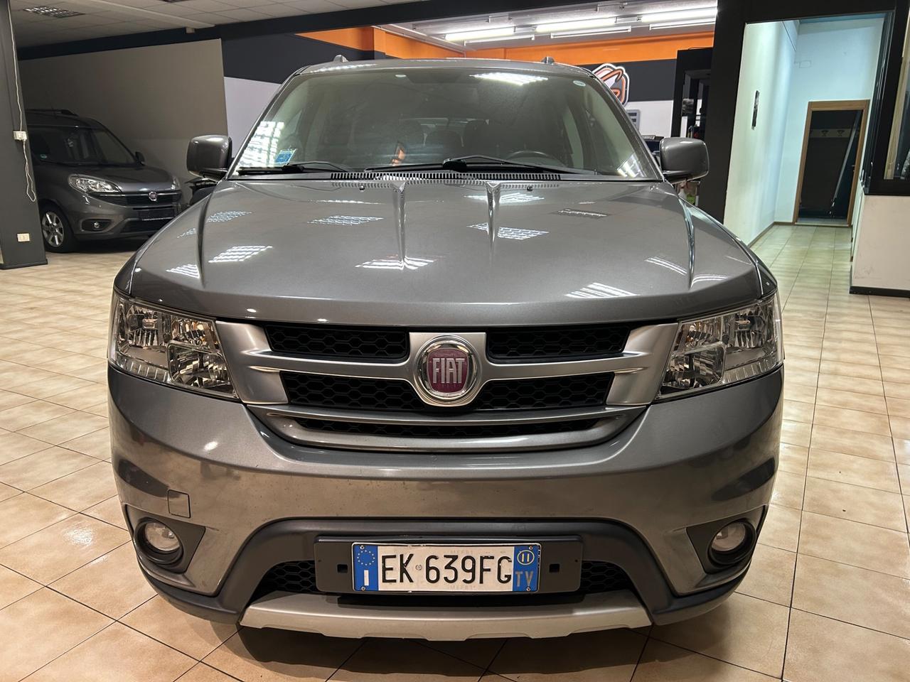 Fiat Freemont - 2011 2.0 Multijet 170 CV 7 POSTI