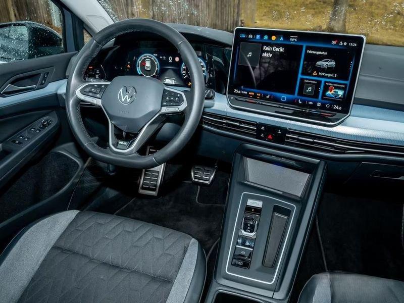 Volkswagen Golf 1.5 eTSI ACT 110kW GOAL DSG CAMERA LED NAVI