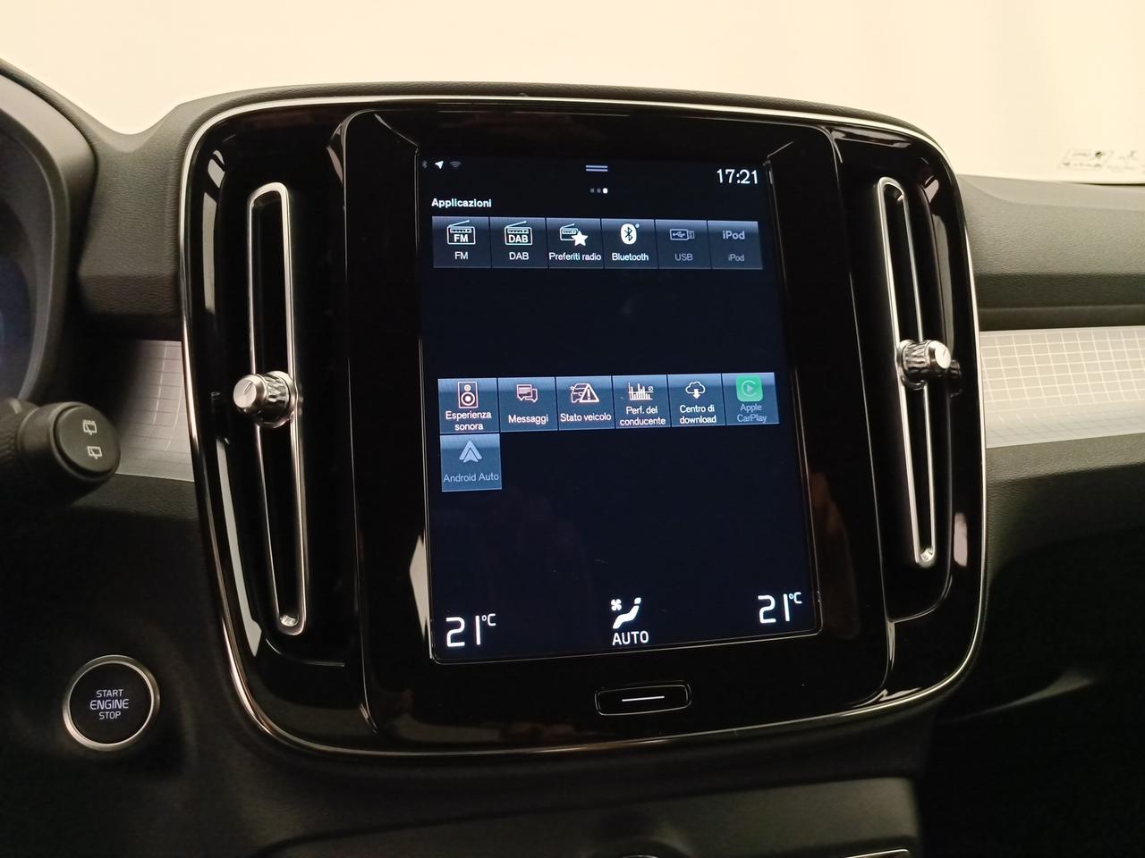 VOLVO XC40 1.5 t3 Momentum Pro 163cv auto my21