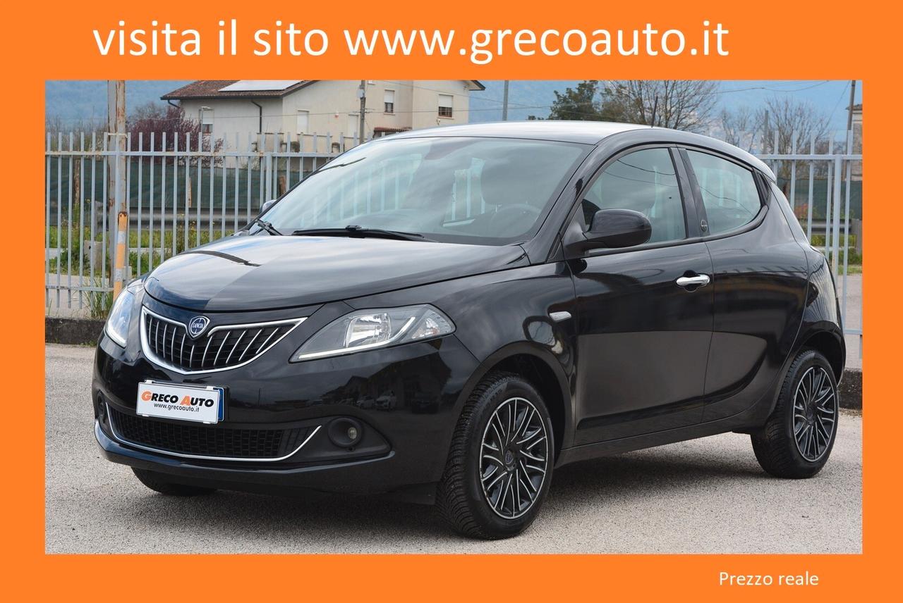 Lancia Ypsilon 1.0 FireFly 5 porte S&S Hybrid Ecochic Gold