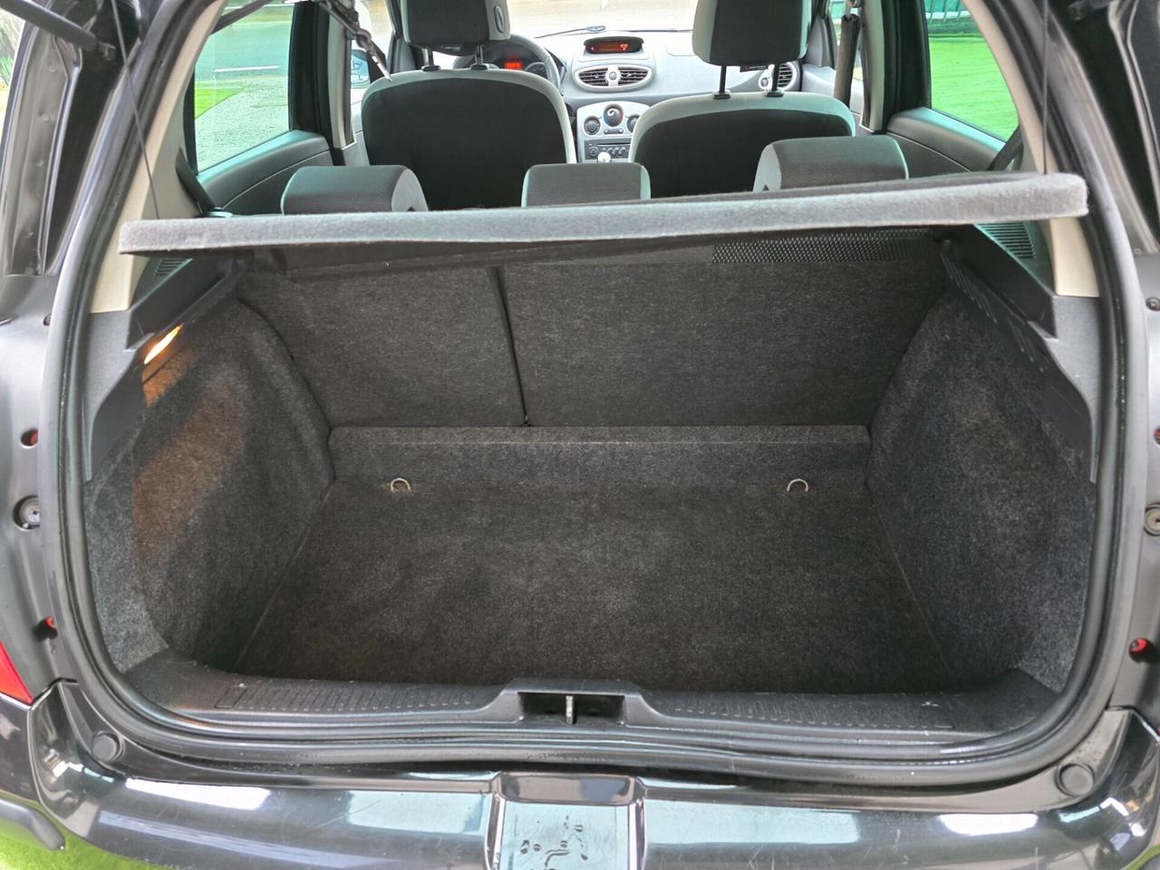 Renault Clio 1.2BENZ 75CV 120000km neop-2009