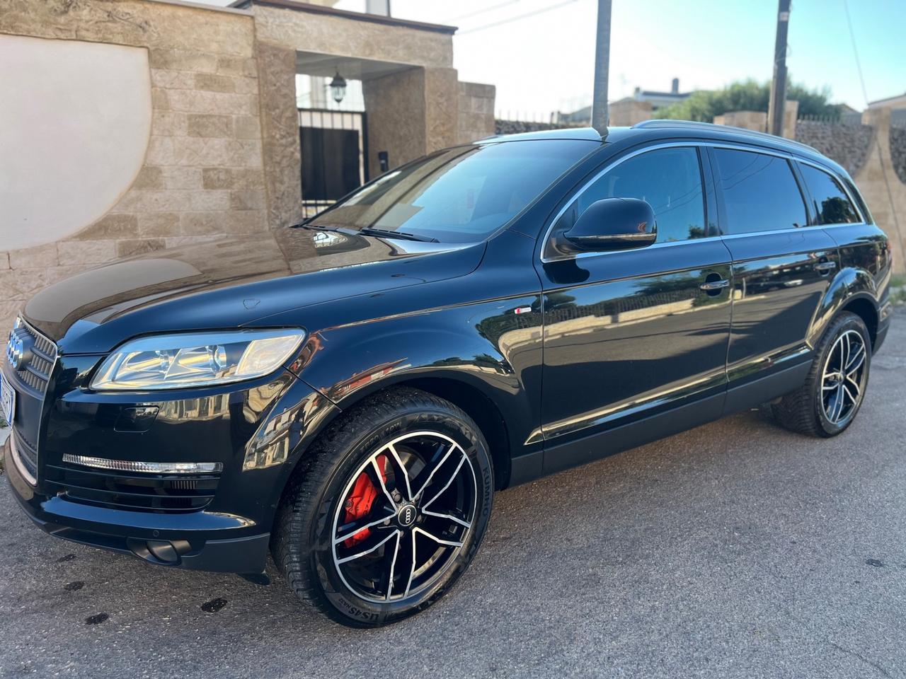 Audi Q7 4.2 V8 TDI quattro tiptronic SLine