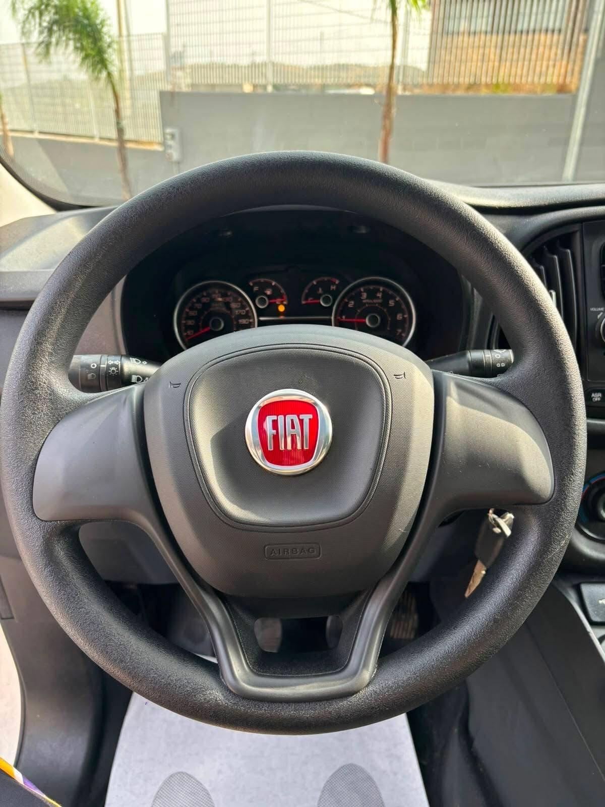 Fiat Doblo Doblò 1.6 MTJ 105 Cv E6D modello Lounge 'ì'ì'ì'ì