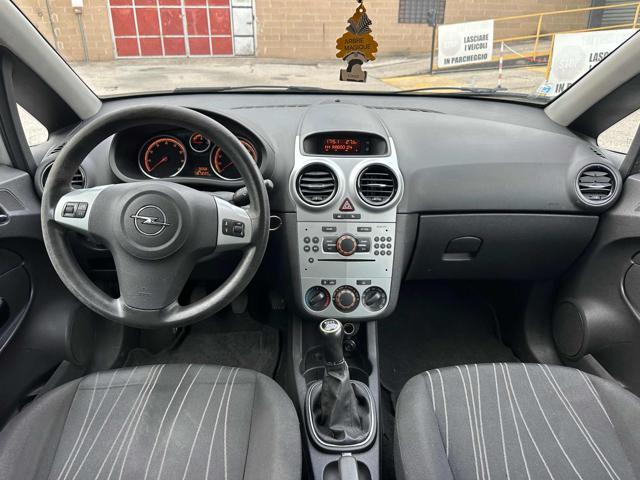 OPEL Corsa 1.2 3P SportBellissima senza nessun lavoro da fare