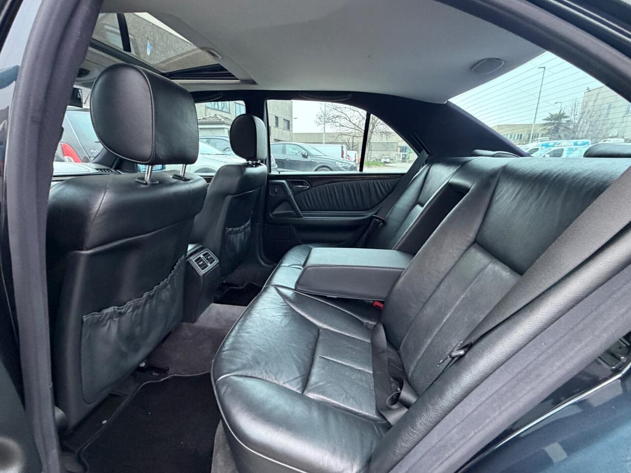 MERCEDES E200 2.0 BENZ-GPL ASI-STORICO 92.000KM