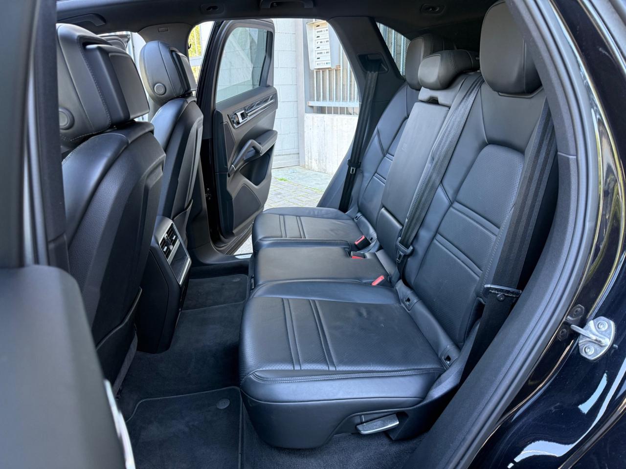 Porsche Cayenne 3.0 V6 TETTO