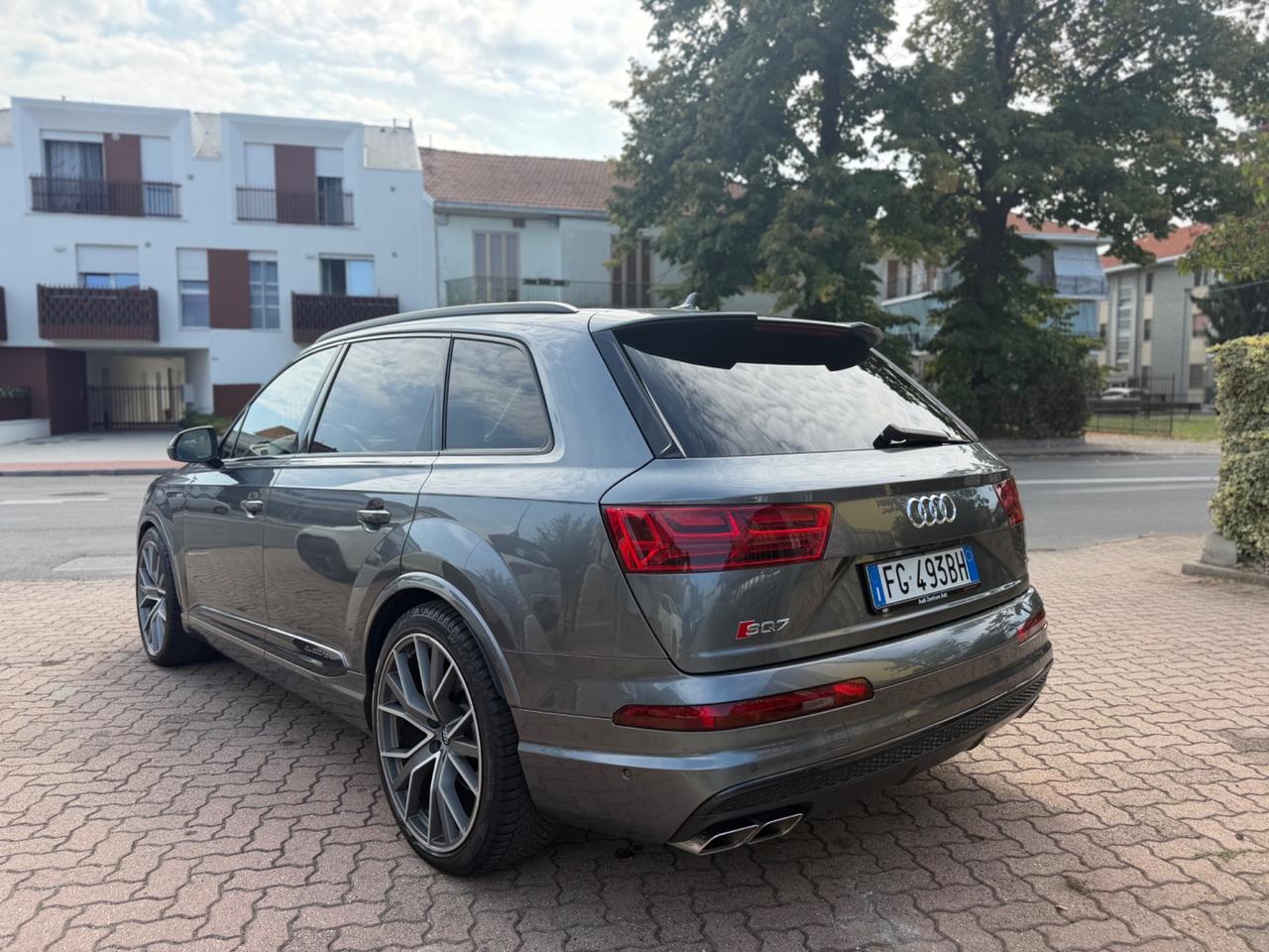 Audi Q7 SQ7 4.0 V8 TDI quattro tiptronic Business Plus