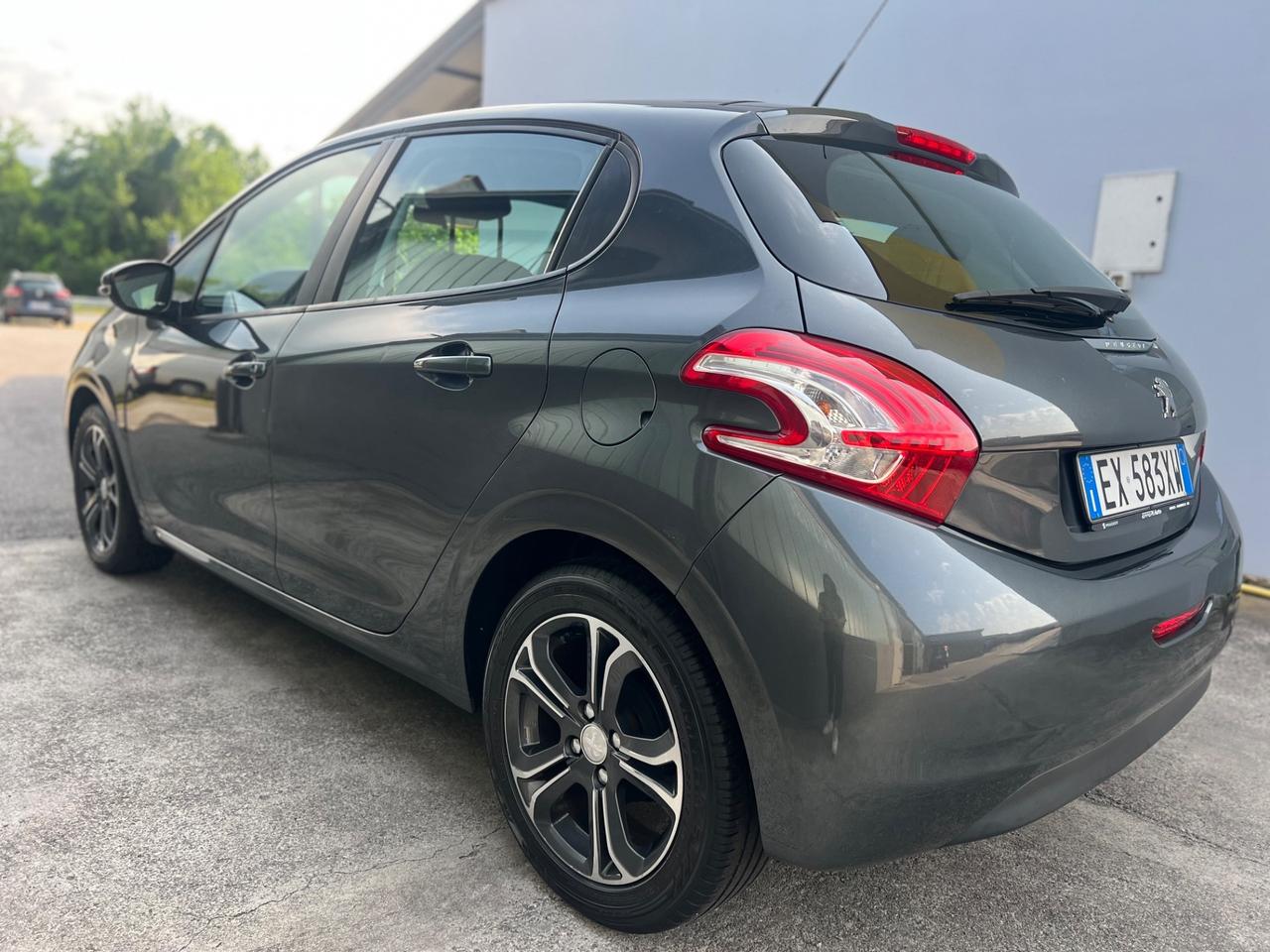 Peugeot 208 PEUGEOT 208 1.2 BENZ PER NEOP - GARANZIA 12 MESI