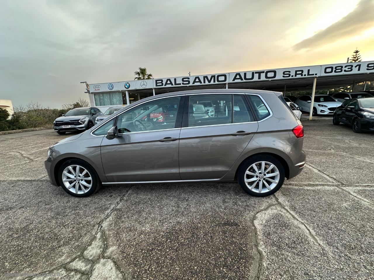 VOLKSWAGEN Golf Sportsvan 1.6 TDI DSG Highl.