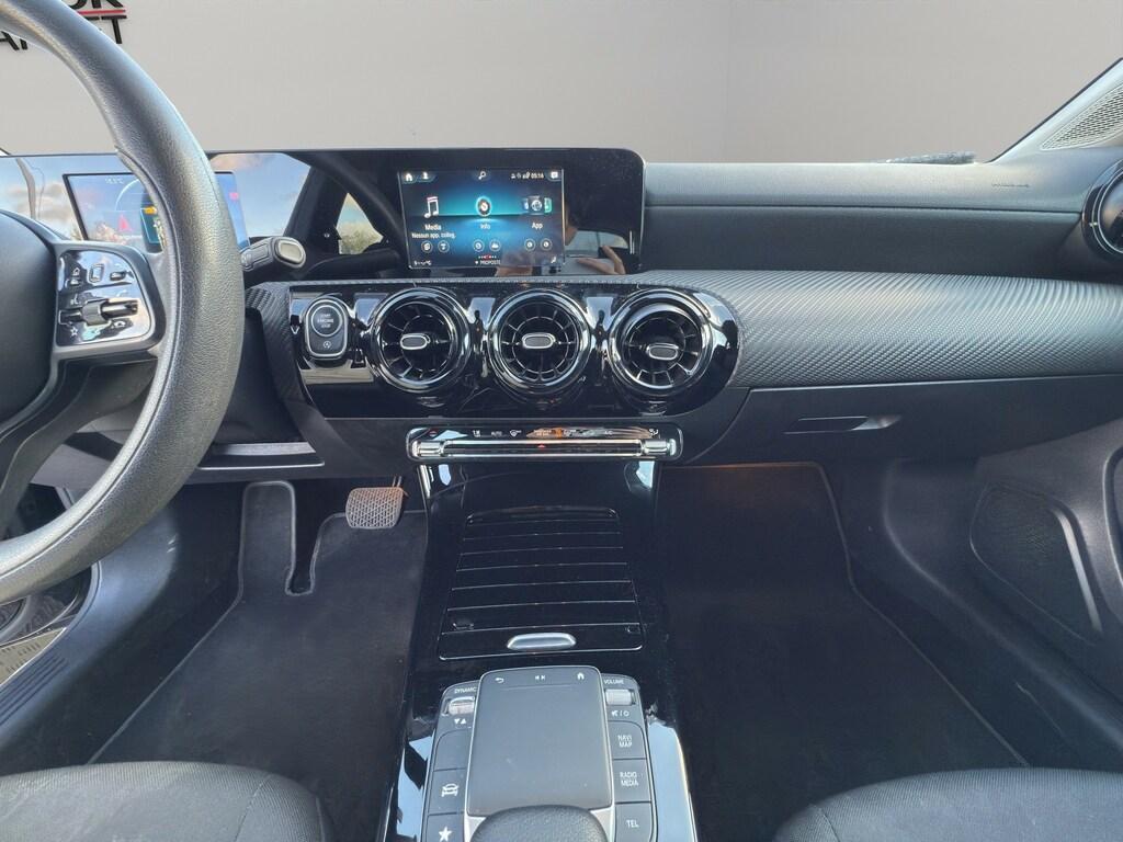Mercedes Classe A 200 200 D Executive 8G-DCT
