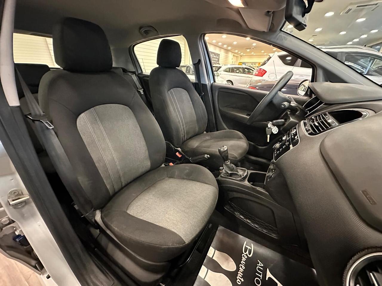 Fiat Punto 1.3 MJT 75 CV Street