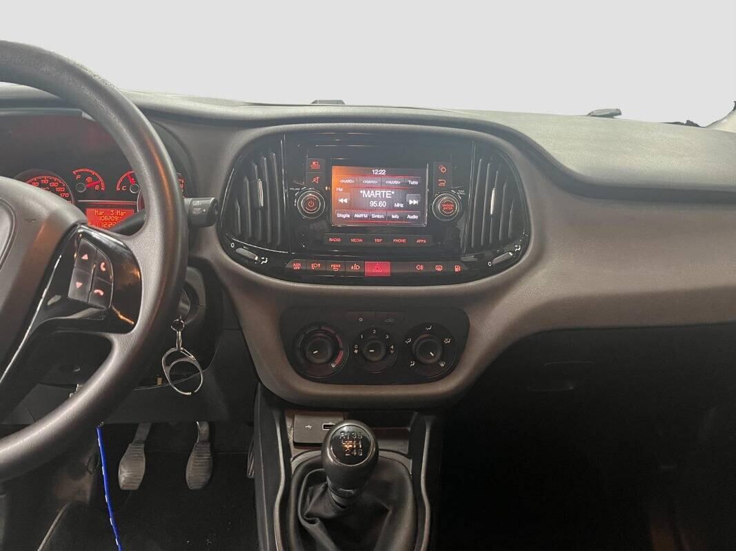 Fiat Doblo 1.4 tjt 120cv natural power Lounge 2019