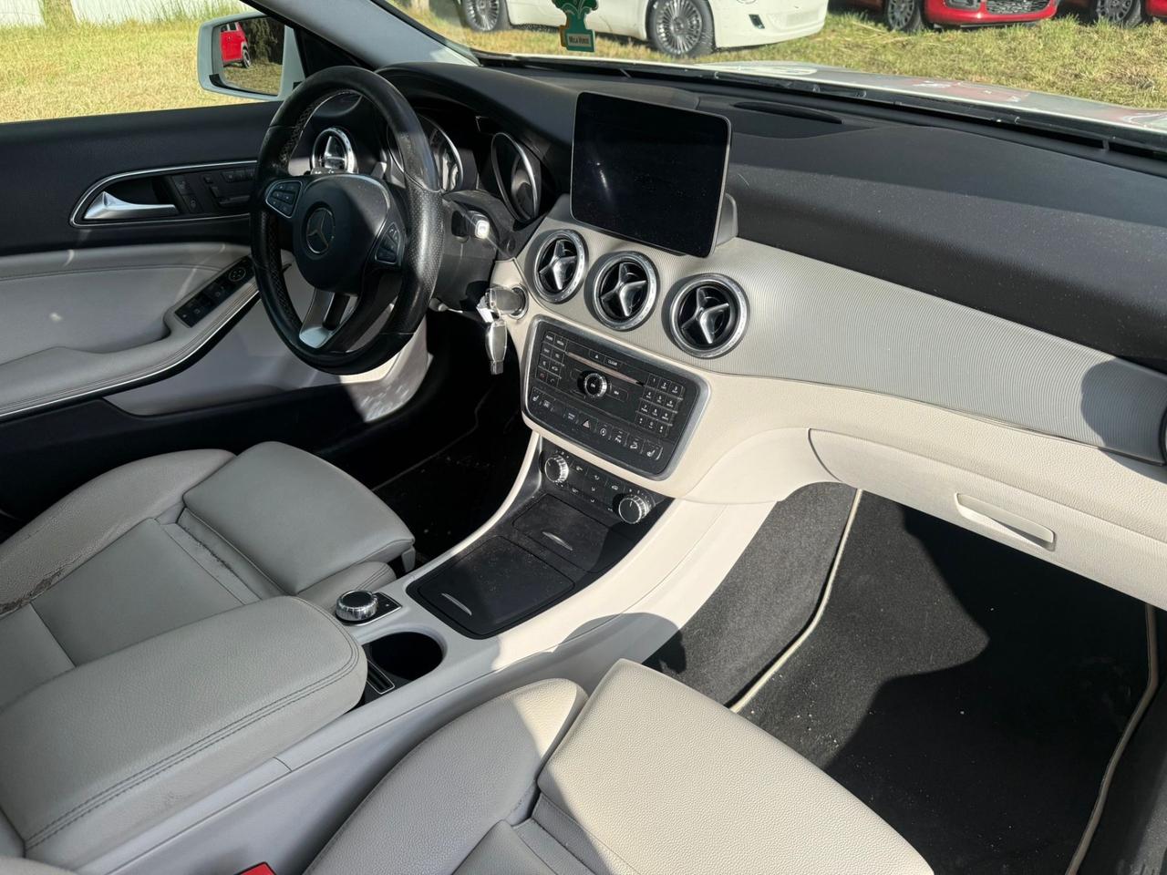 Mercedes-benz GLA 200 CDI Automatic 4Matic Premium