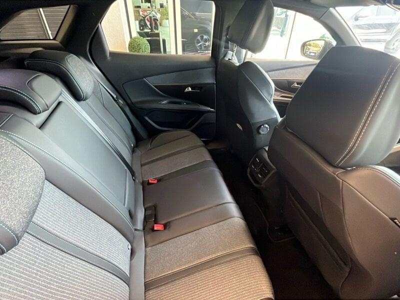 Peugeot 3008 BlueHDI 130 EAT8 S&S Allure Pack