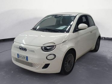 FIAT 500 Nuova Hatchback My23 La Nuova - 320 Berlina
