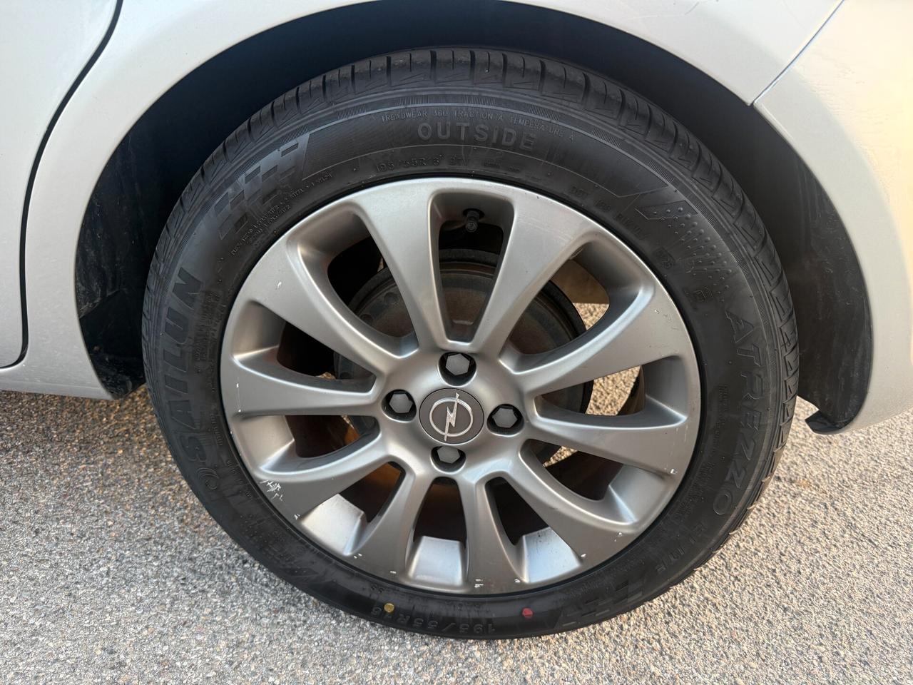 Opel Corsa 1.2 5 porte Edition