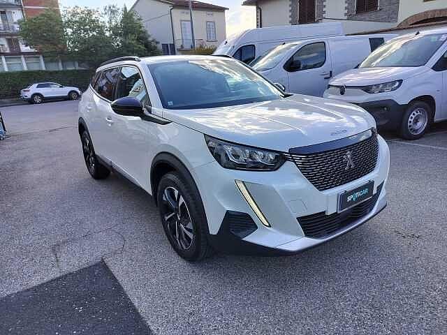 Peugeot 2008 PureTech 100 S&S Allure Pack