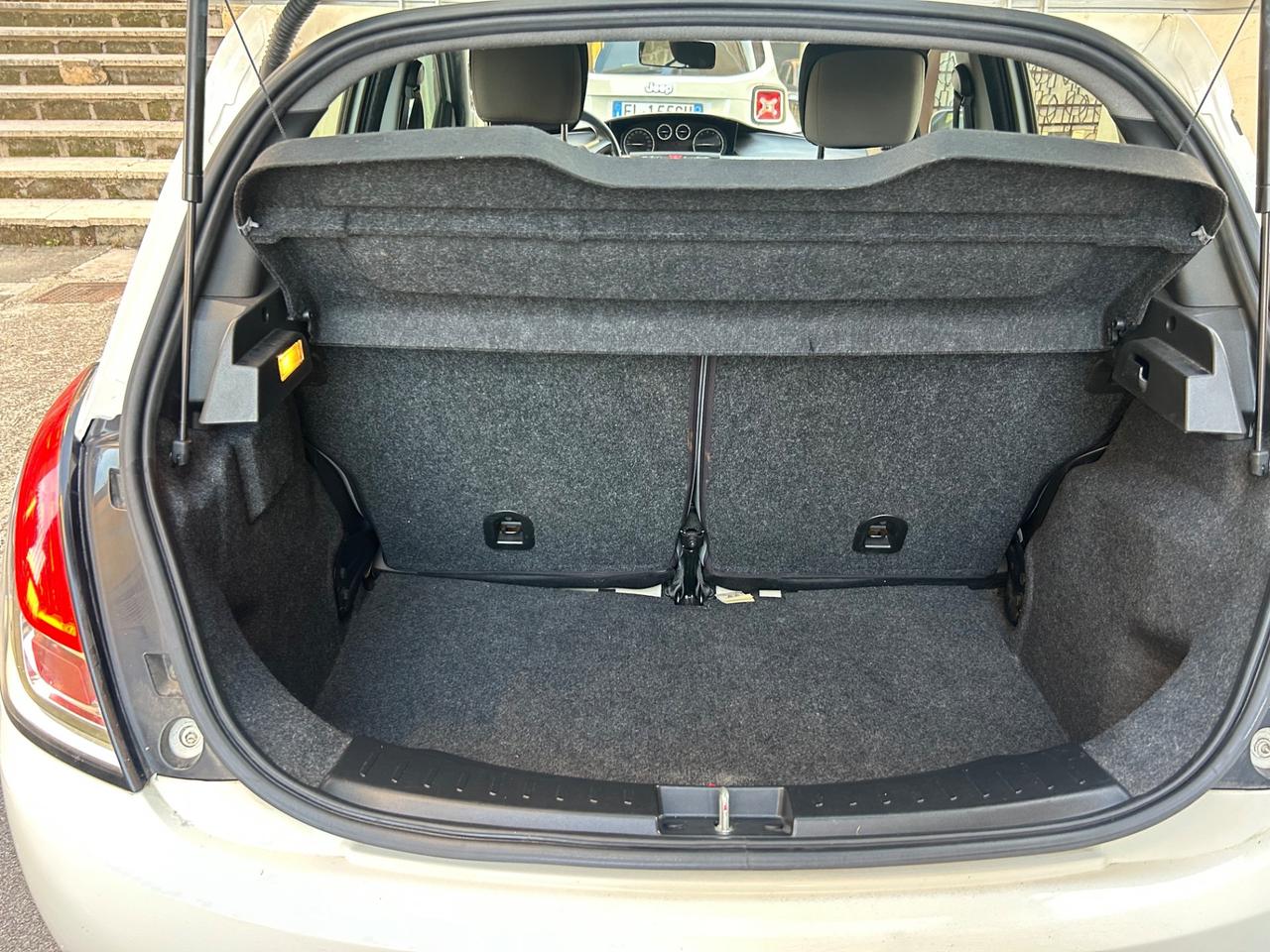 Lancia Ypsilon 1.2 69 CV 5 porte S&S Platinum