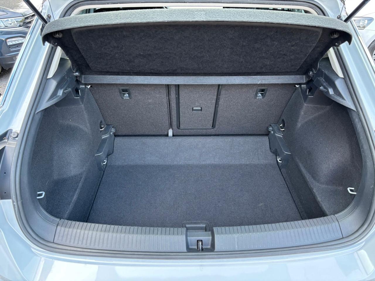 Volkswagen T-Roc 1.0 TSI 115 CV Style OK Neopatentati