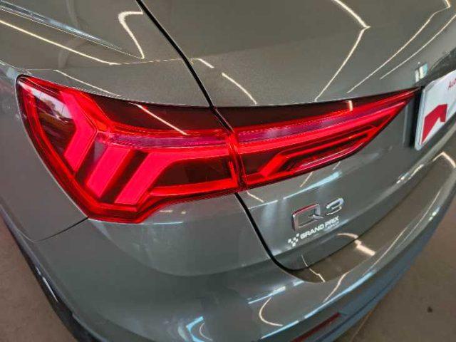 AUDI Q3 35 TDI quattro S tronic Business