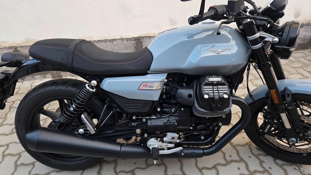 Moto Guzzi V7 V7 SPORT ABS