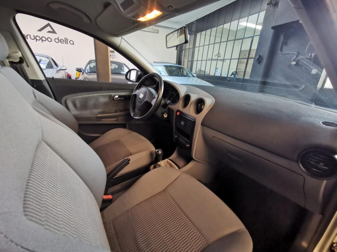 Seat Ibiza 1.4 16V 5p. Signo GPL GARANZIA 12 MESI