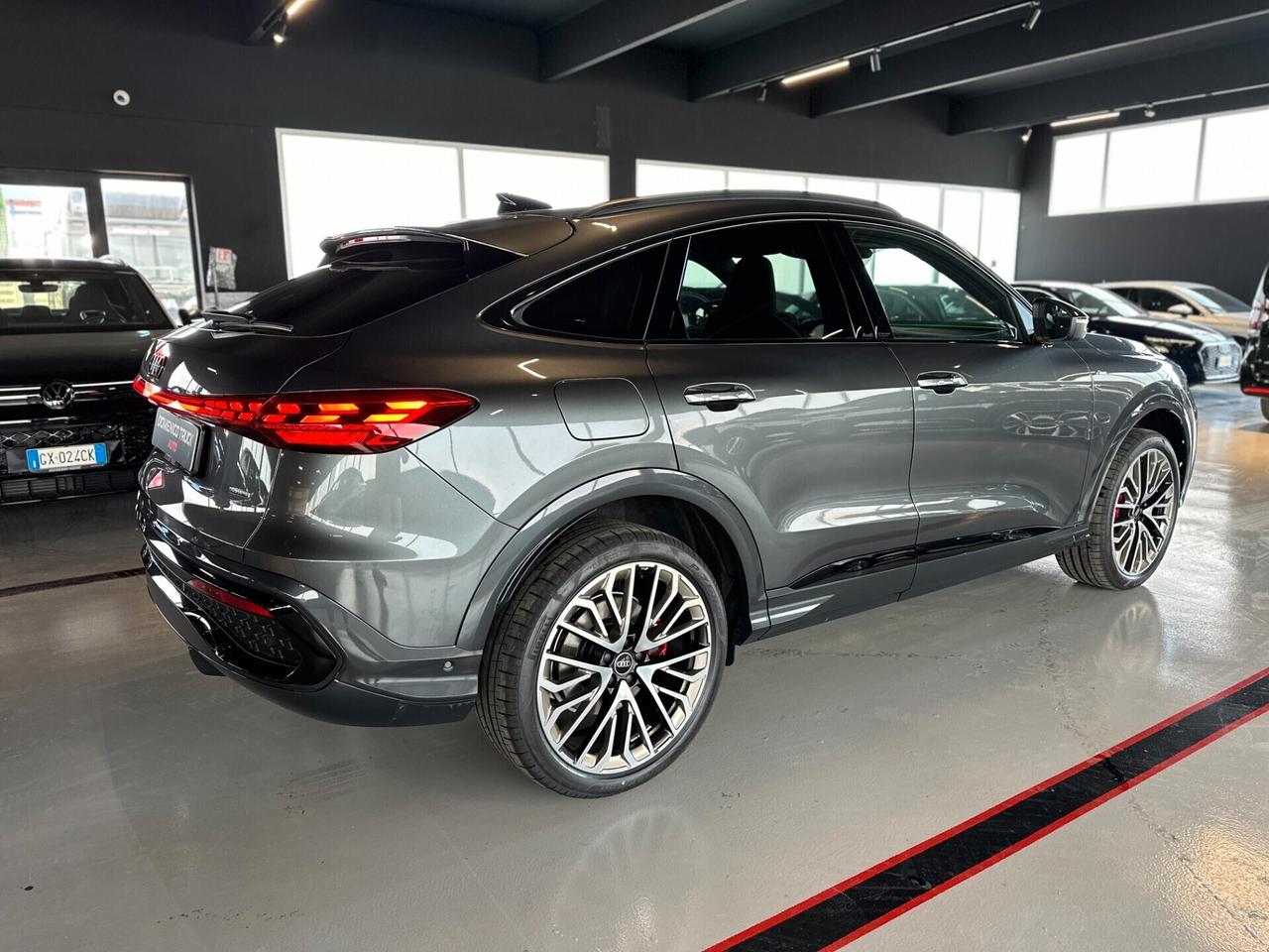 Nuova Audi Q5 SPB 40 TDI quattro S tronic line