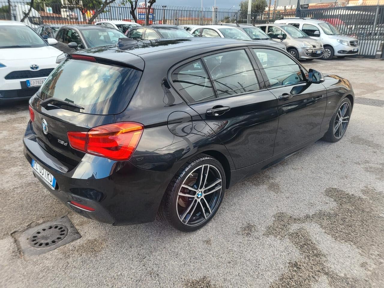 Bmw 118 118d 5p. Msport