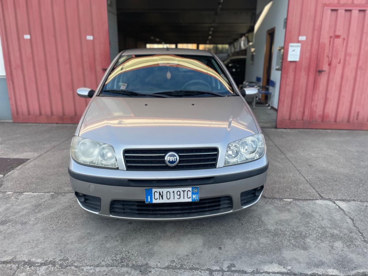 Fiat Punto 1.2i cat 5 porte ELX