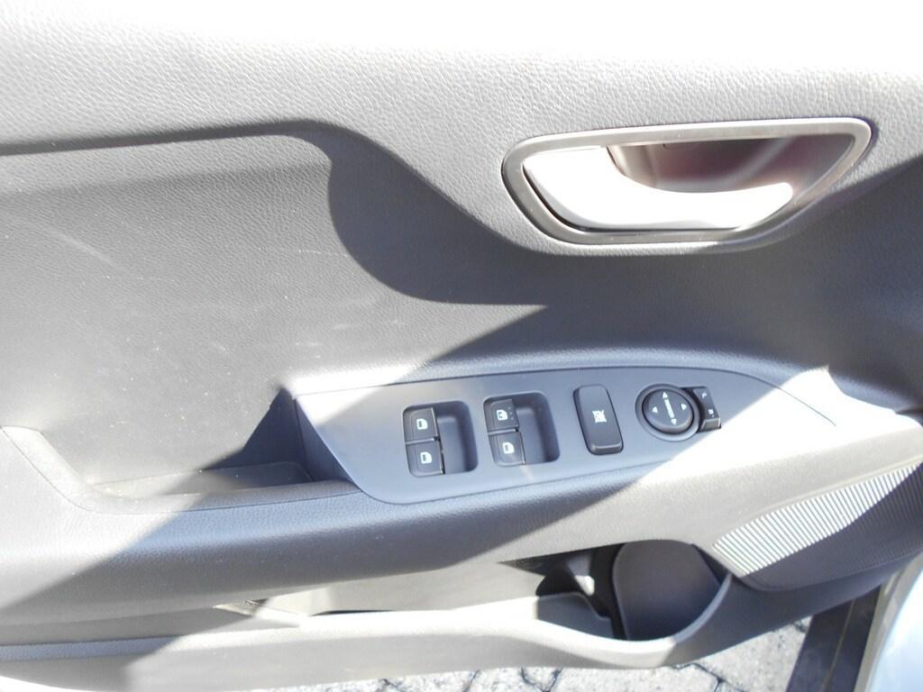 Kia Stonic 1.2 MPi Style 2WD
