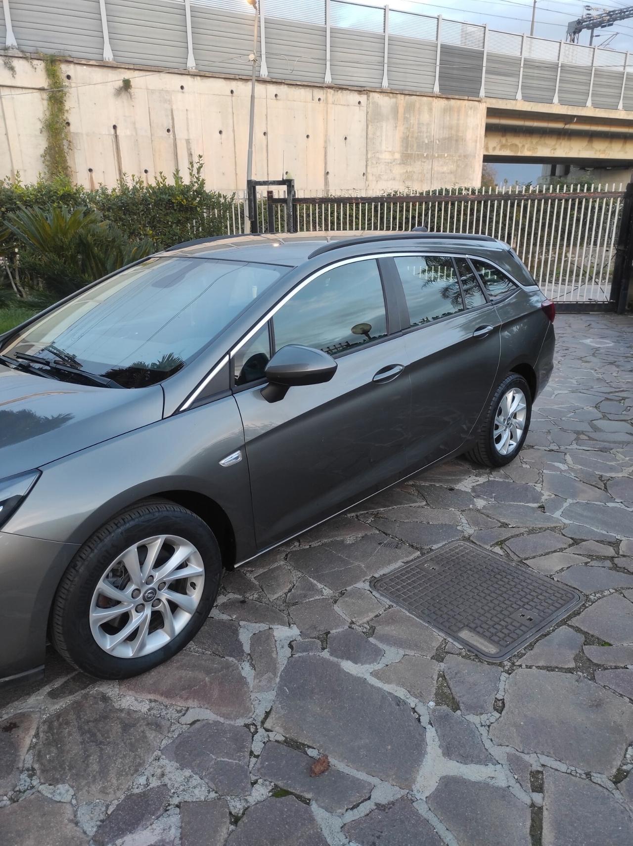 Opel Astra 1.6 CDTi 136CV Start&Stop Sports Tourer Innovation