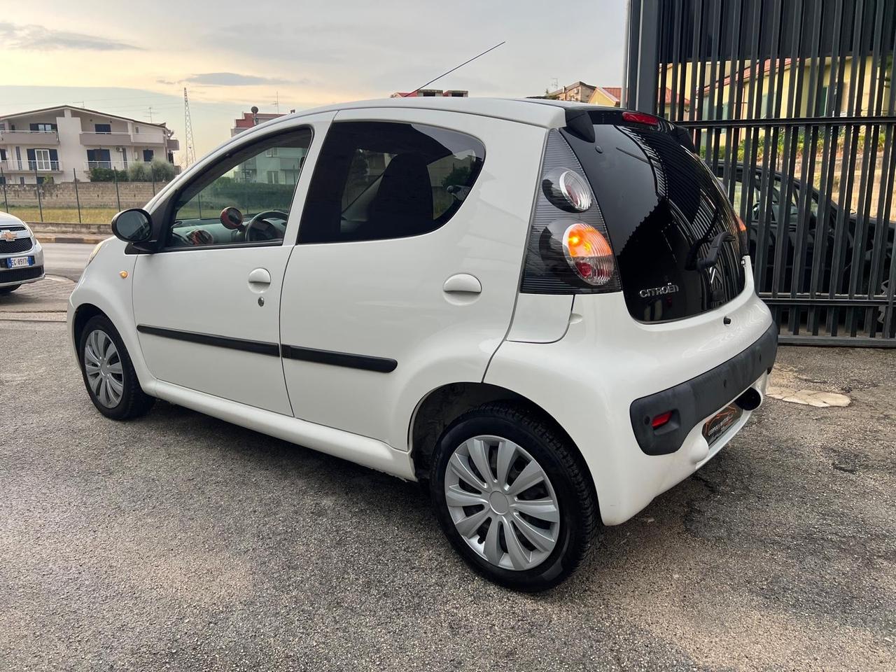 C1 5p 1.0 Seduction Clima/Park/Bluetooth 2014