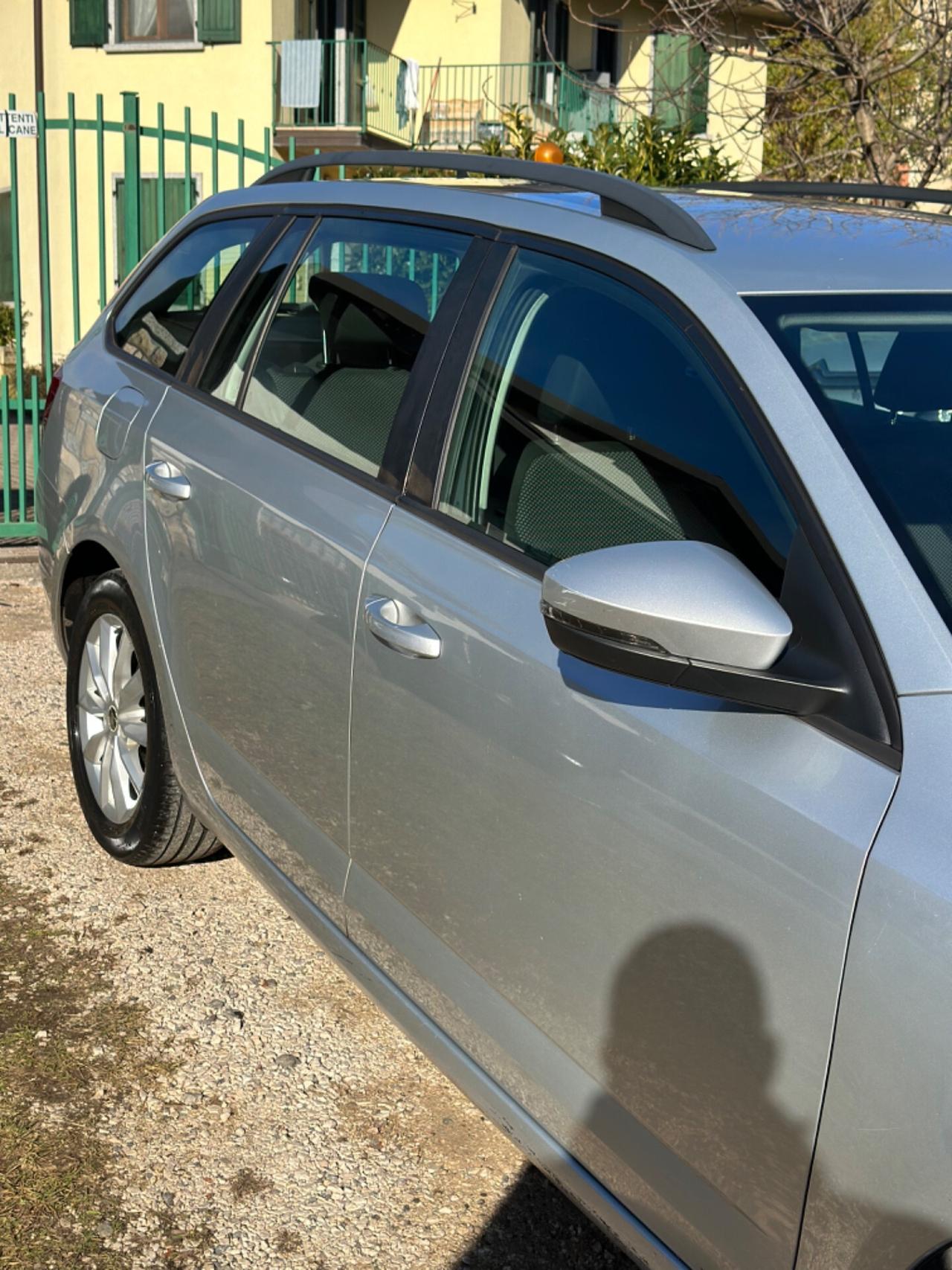 Skoda OCTAVIA 1.6 TDI CR 110 CV DSG OTTIME CONDIZIONI