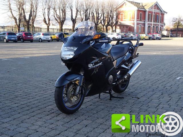 HONDA CBR 1100 XX Super Blackbird