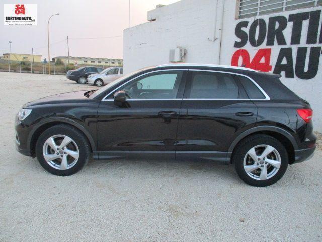 AUDI Q3 35 TDI S tronic Bus.Adv.150cv KM 60000