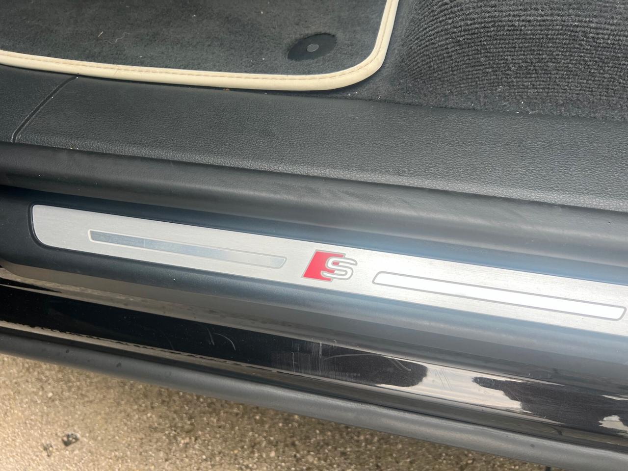 Audi A8 50 TDI 3.0SLine quattro tiptronic