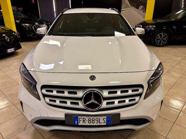 MERCEDES-BENZ GLA 180 Business OK NEOPATENTATO - KM CERTIFICATI