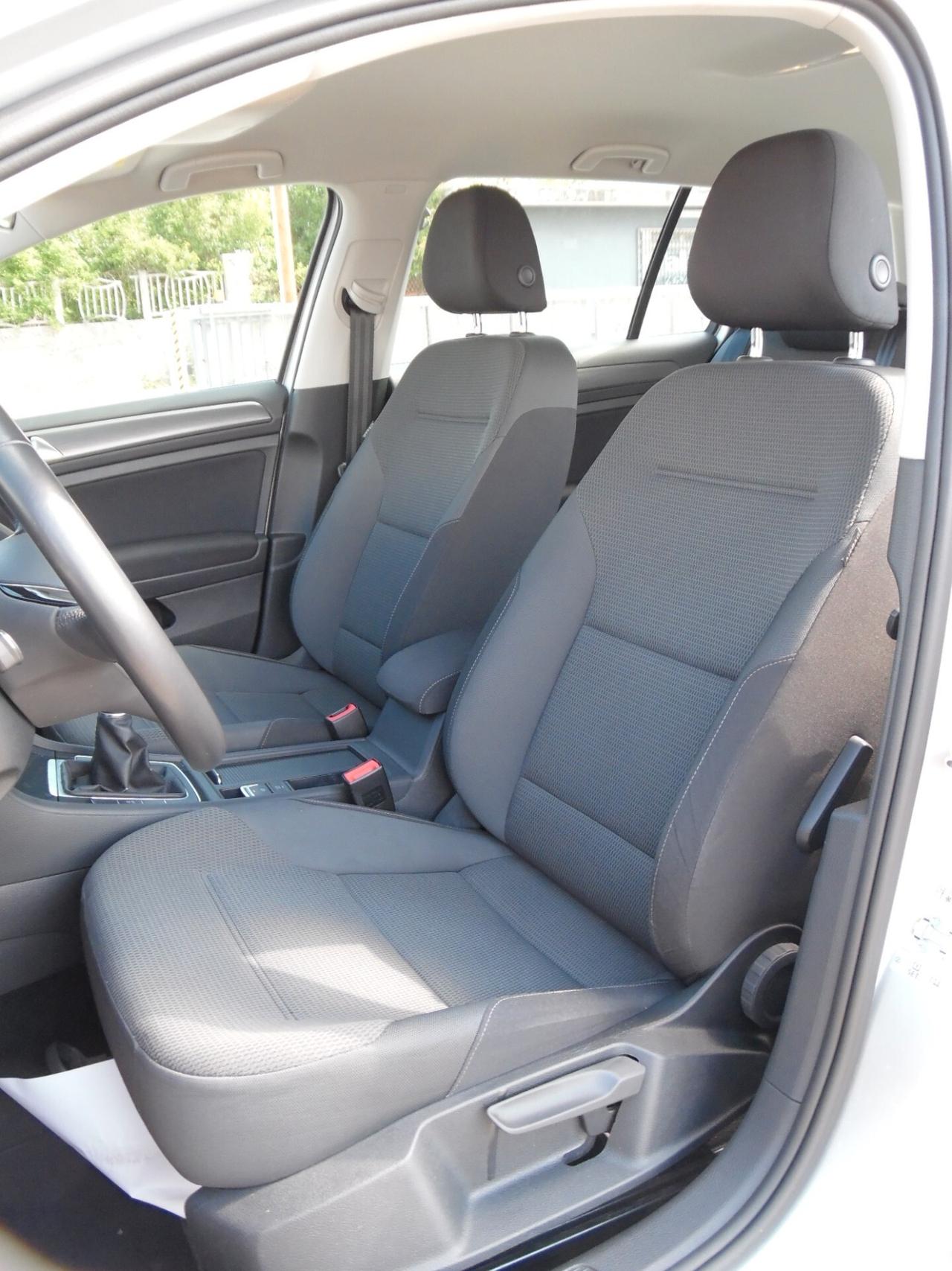 Volkswagen Golf Variant 1.6 TDI 115 CV Business BlueMotion Technology